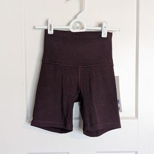 Lululemon NWT Align 6" Bike Shorts- Linear Wordmark Goodnight Plum Spellout sz 2